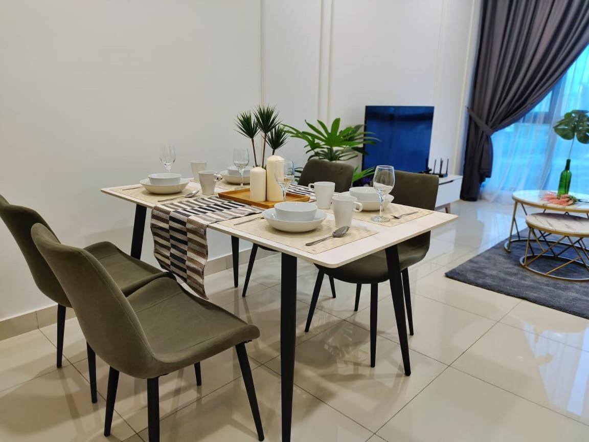 Greenfield Sunway Pyramid 2Room2Bath 6Pax 2C/Park. Petaling Jaya Exterior photo
